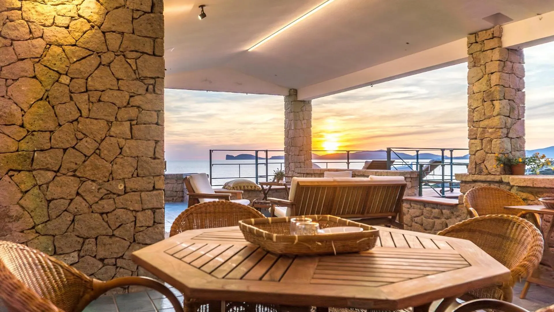 Villa Coral Bay Αλγκέρο